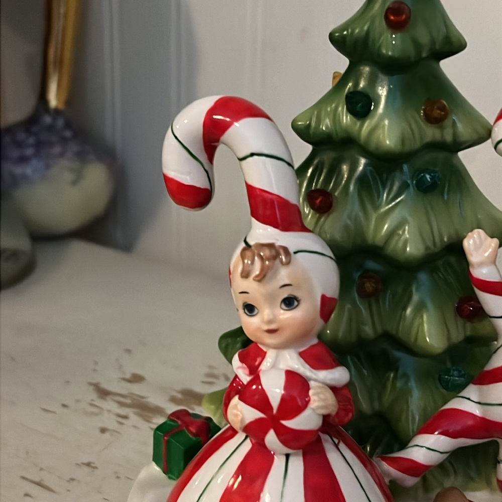 Regency Vintage Style Candy Cane elf tree porcelain light up Figurine Set - Picture 2 of 7